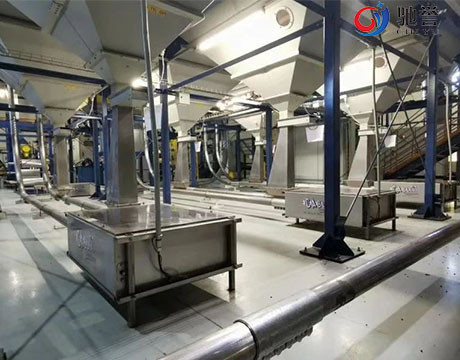 System podawania łańcucha rurowego do proszku i granulek ze sprzętem dozującym