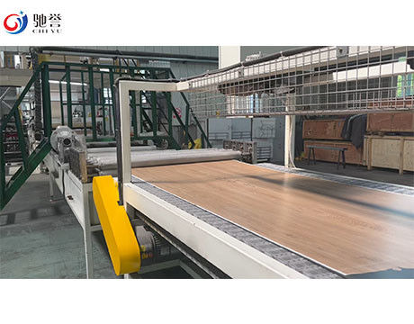 Automatyczny system mieszania dozowania do linii do wytłaczania podłóg SPC / WPC / LVT